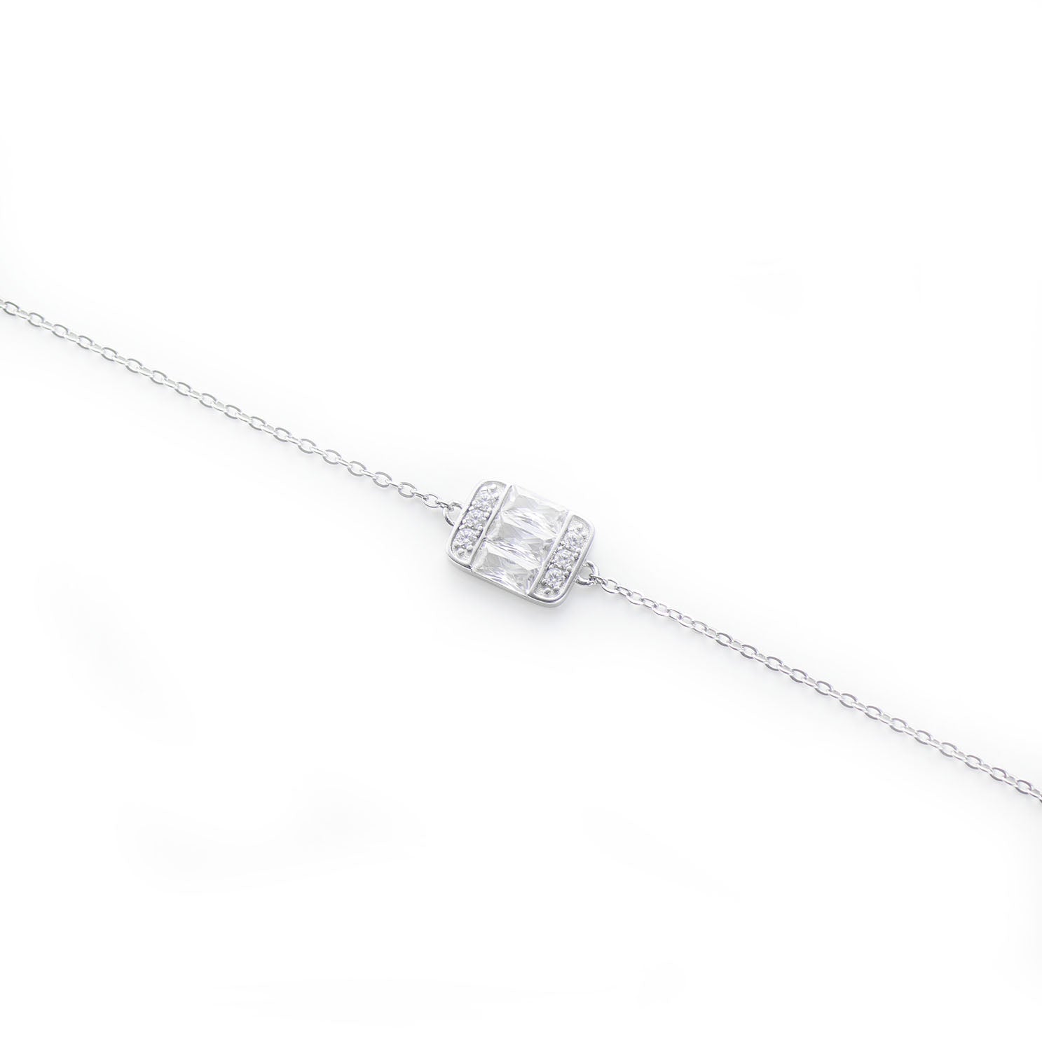 Brățară elegantă din argint 925 placat cu rodiu, cu pietre zirconia – bijuterie fină Maison La Stéphanie, ideală pentru cadou.