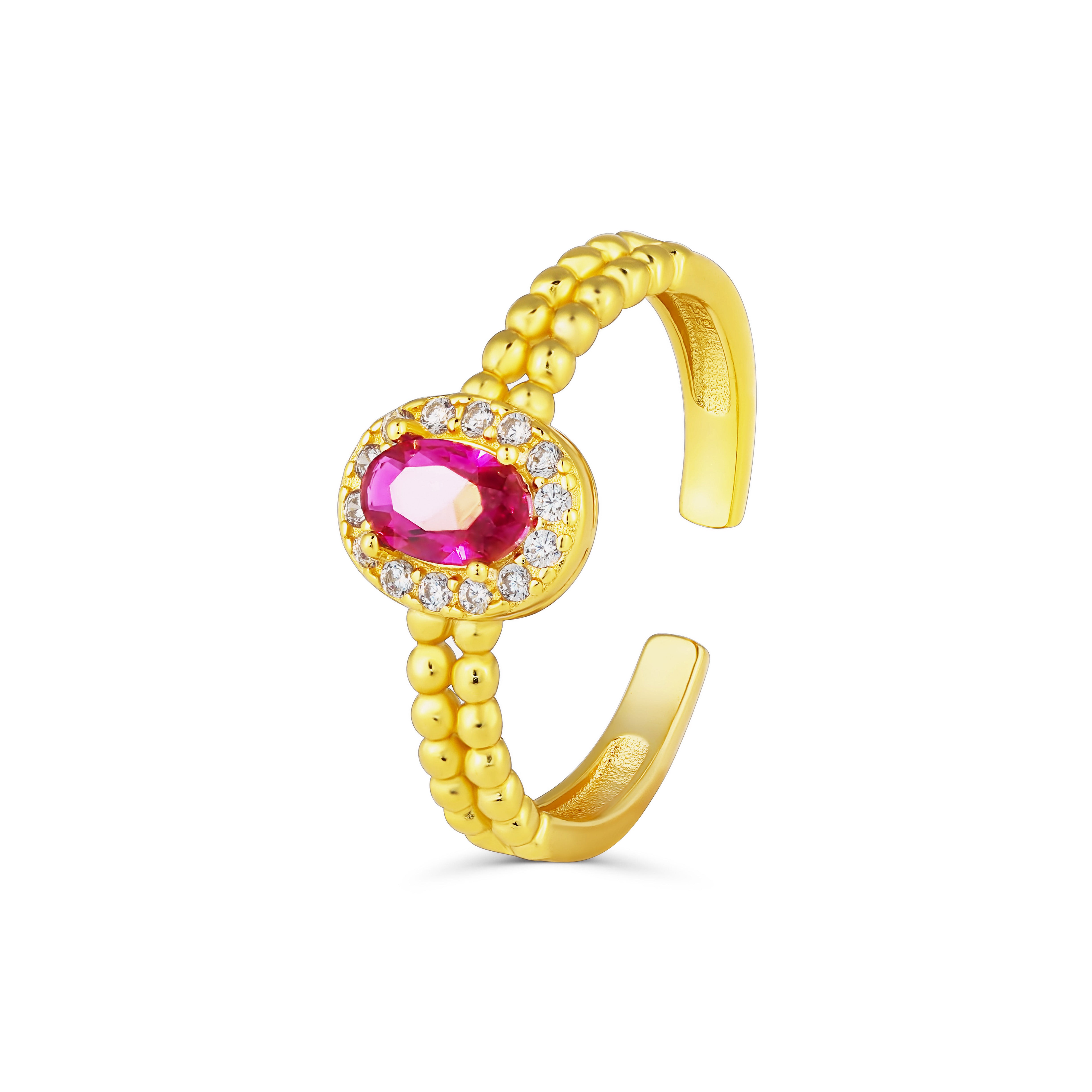 Inel vintage din argint placat cu aur 18K, cu piatră roșie zirconiu. Design elegant, potrivit pentru cadouri și ținute feminine.