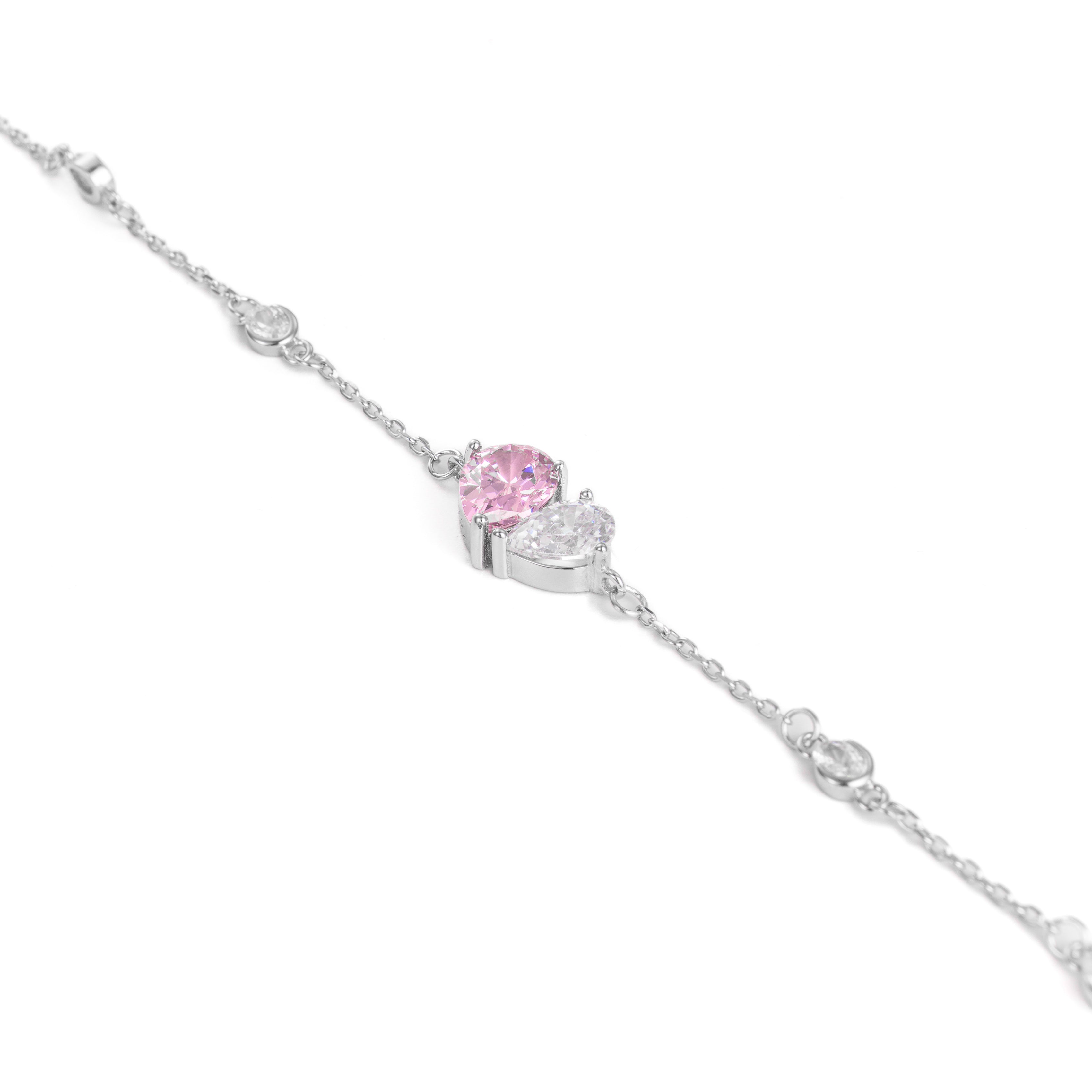 Brățară delicată din argint 925 cu inimioare roz și albe din zirconia — un cadou feminin și elegant, semnat Maison La Stéphanie.