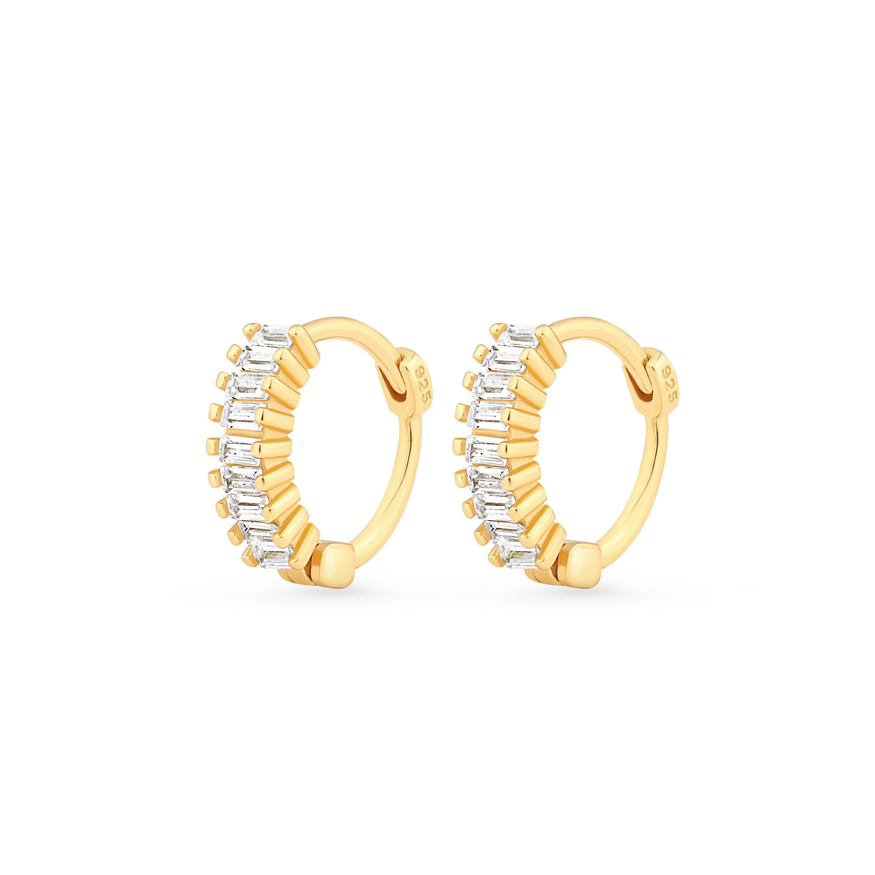 Cercei hoops din argint 925 placat cu aur 18K și zirconia albă, bijuterie elegantă și cadou ideal pentru femei, marca Maison La Stéphanie.
