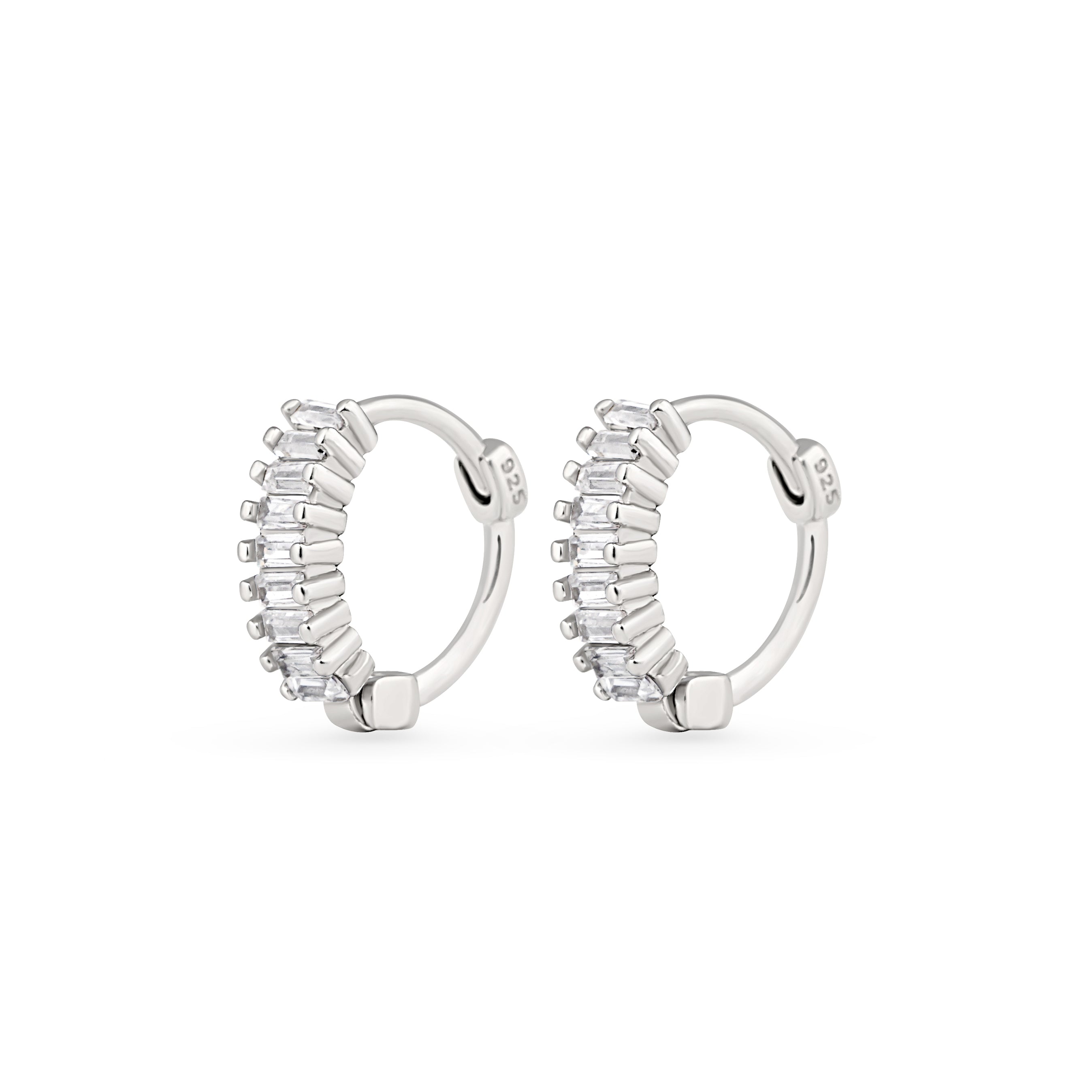 Cercei hoops din argint 925 cu zirconia albă, bijuterie elegantă și cadou ideal pentru femei, marca Maison La Stéphanie.