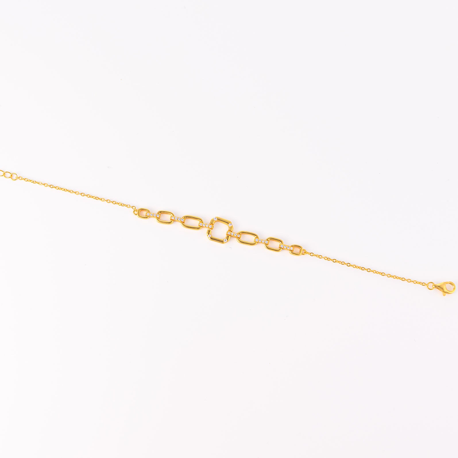 Brățară elegantă din argint 925 placat cu aur 18K, cu zirconii albe – bijuterie Maison La Stéphanie cu design rafinat, perfectă pentru cadou de femei, aniversări sau ocazii speciale.
