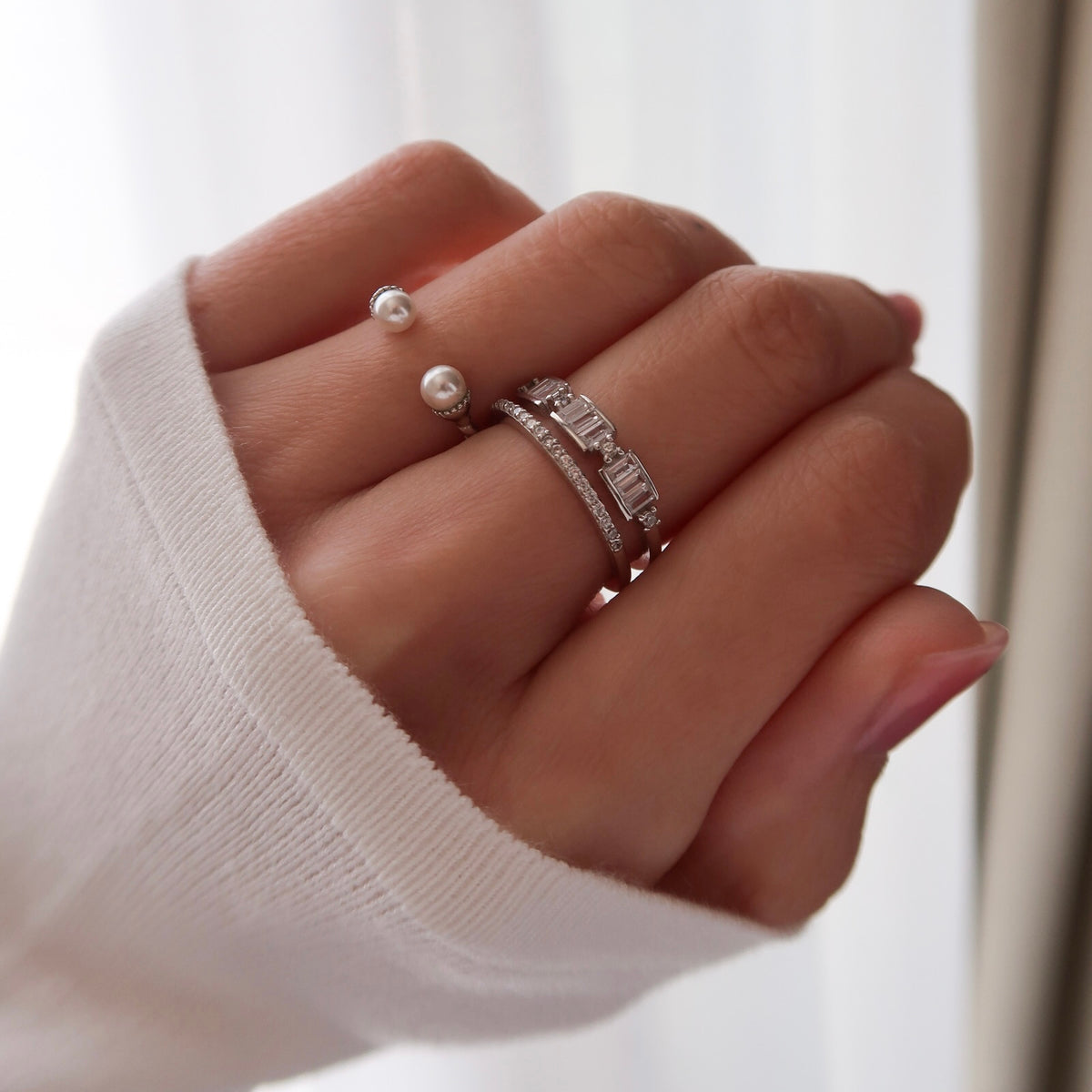 Inel statement din argint 925 cu zirconia — bijuterie elegantă, modernă și reglabilă, ideală pentru ținute sofisticate, marca Maison La Stéphanie.