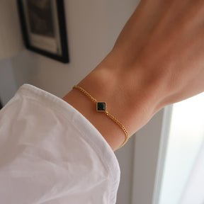 Brățară din argint 925 placat cu aur 18K, cu zirconia verde smarald — bijuterie elegantă, rafinată și ideală pentru ocazii speciale, Maison La Stéphanie.