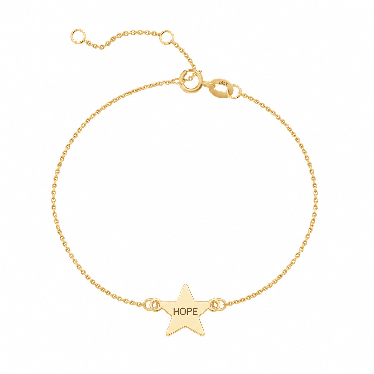 Charm din aur galben 8K (333) sau 14K (585) pentru bratara Wish Upon a Star, in forma de stea cu cinci colturi, varfuri bine definite si suprafata neteda, pandantiv steluta personalizabil prin gravura MAISON Stéphanie