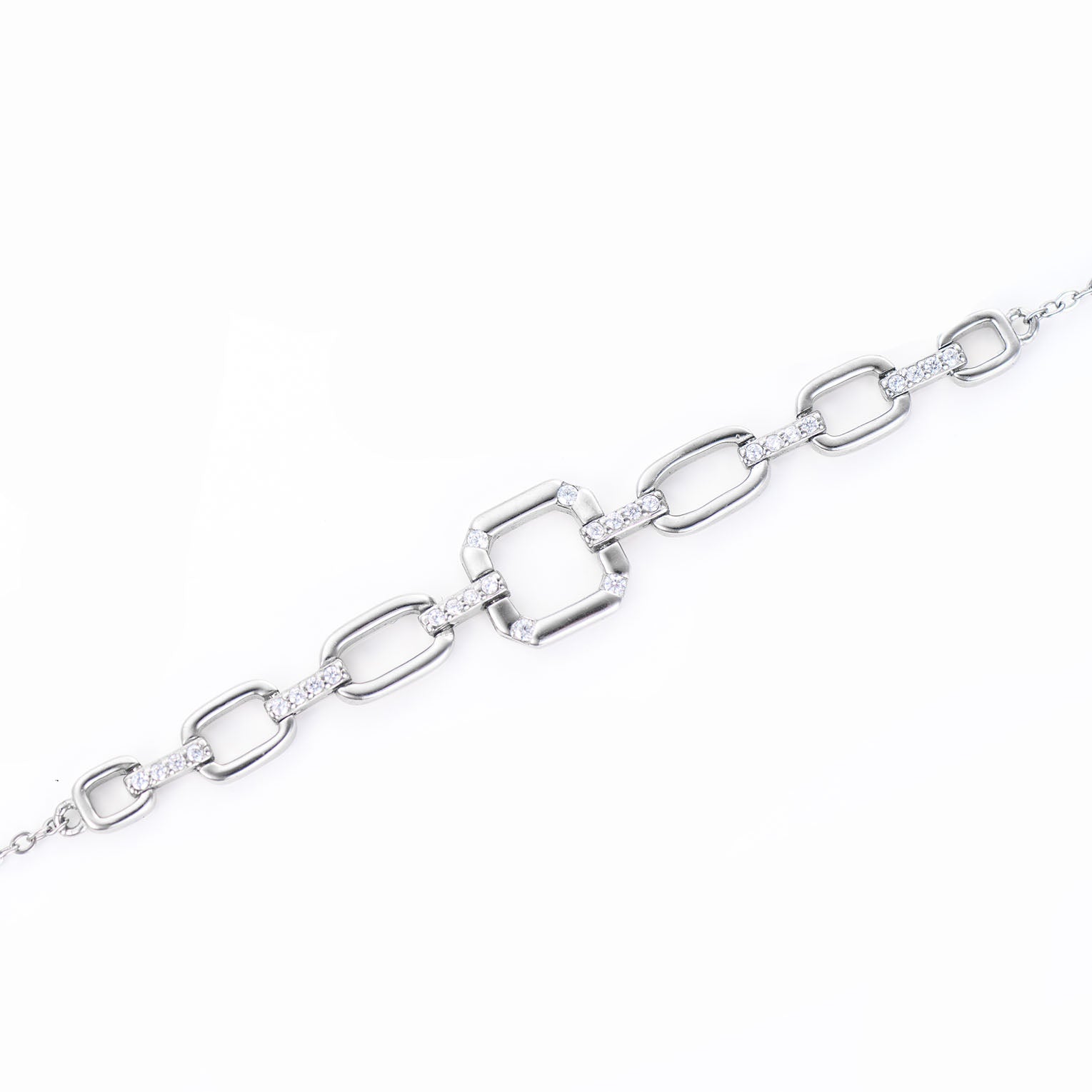 Brățară elegantă din argint 925 placat cu rodiu, cu zirconii albe – bijuterie Maison La Stéphanie cu design modern și sofisticat, ideală pentru cadou sau purtare zilnică.