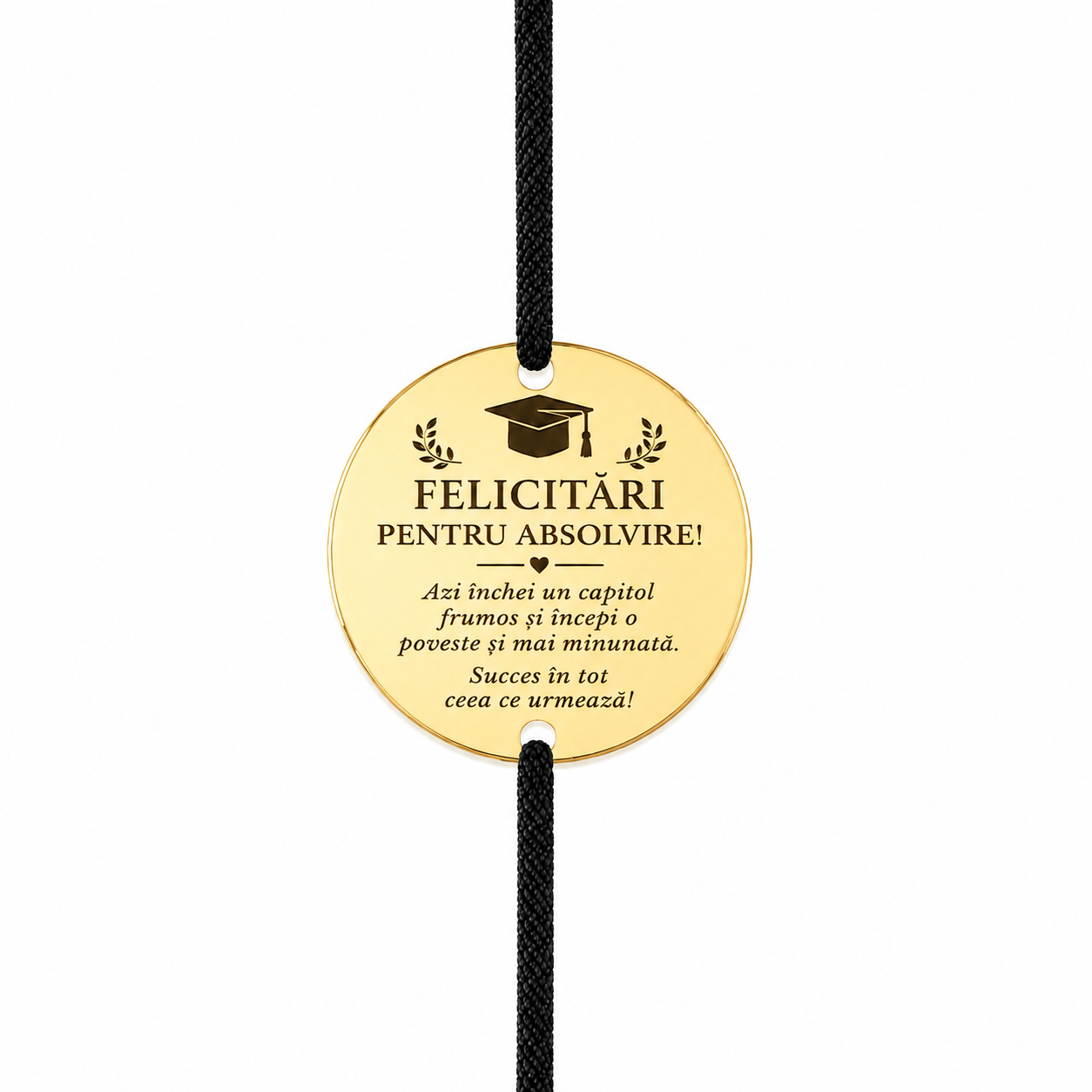 Brățară Felicitări pentru Absolvire cu bănuț de 16 mm din Argint 925 Placat cu Aur. Decorată cu simbolul tocii de absolvire și un mesaj inspirațional, este cadoul ideal pentru elevi, studenți și absolvenți.