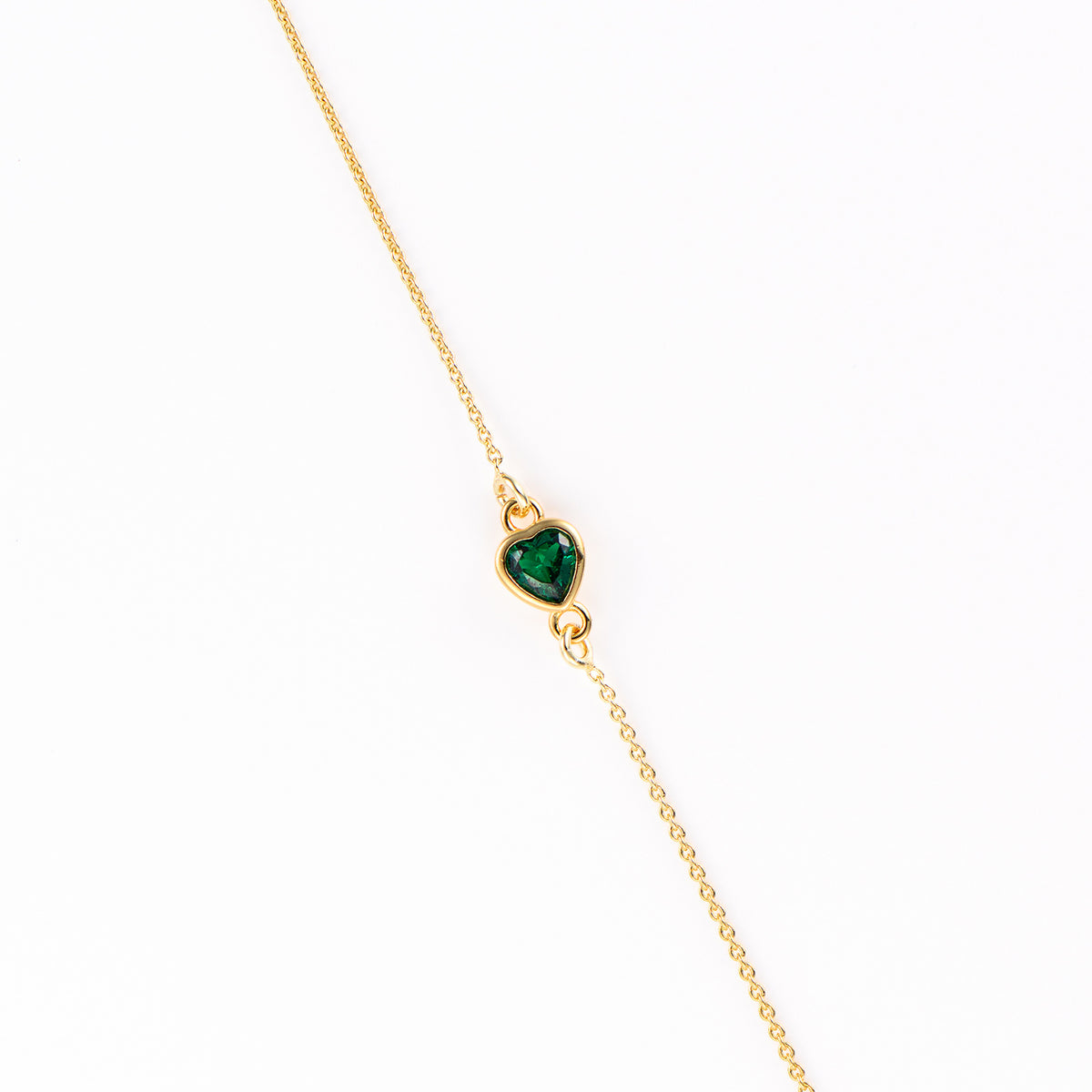 Brățară elegantă din argint 925 placat cu aur 18K, cu piatră verde zirconia – bijuterie rafinată Maison La Stéphanie, ideală pentru cadou.
