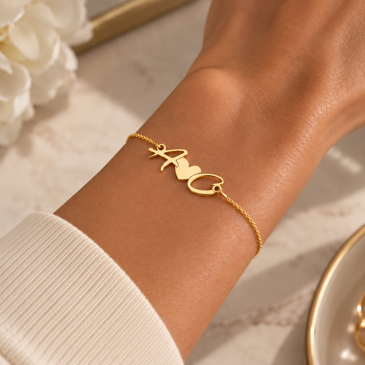 Bratara personalizata cu doua initiale si inimioara din Argint 925 placat cu aur MAISON Stephanie