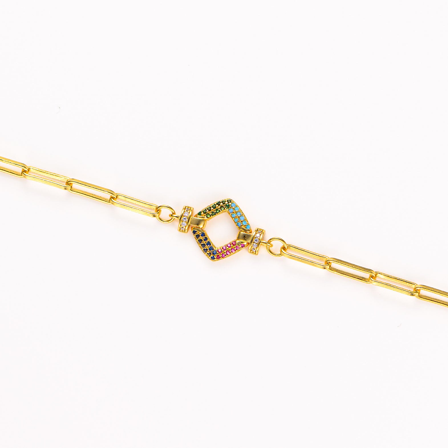 Brățară elegantă din argint 925 placat cu aur 18K, decorată cu cristale multicolore zirconia – un cadou rafinat pentru femei, perfect pentru Crăciun, aniversări sau 8 martie. Bijuterie Maison La Stéphanie, plină de culoare și energie pozitivă.