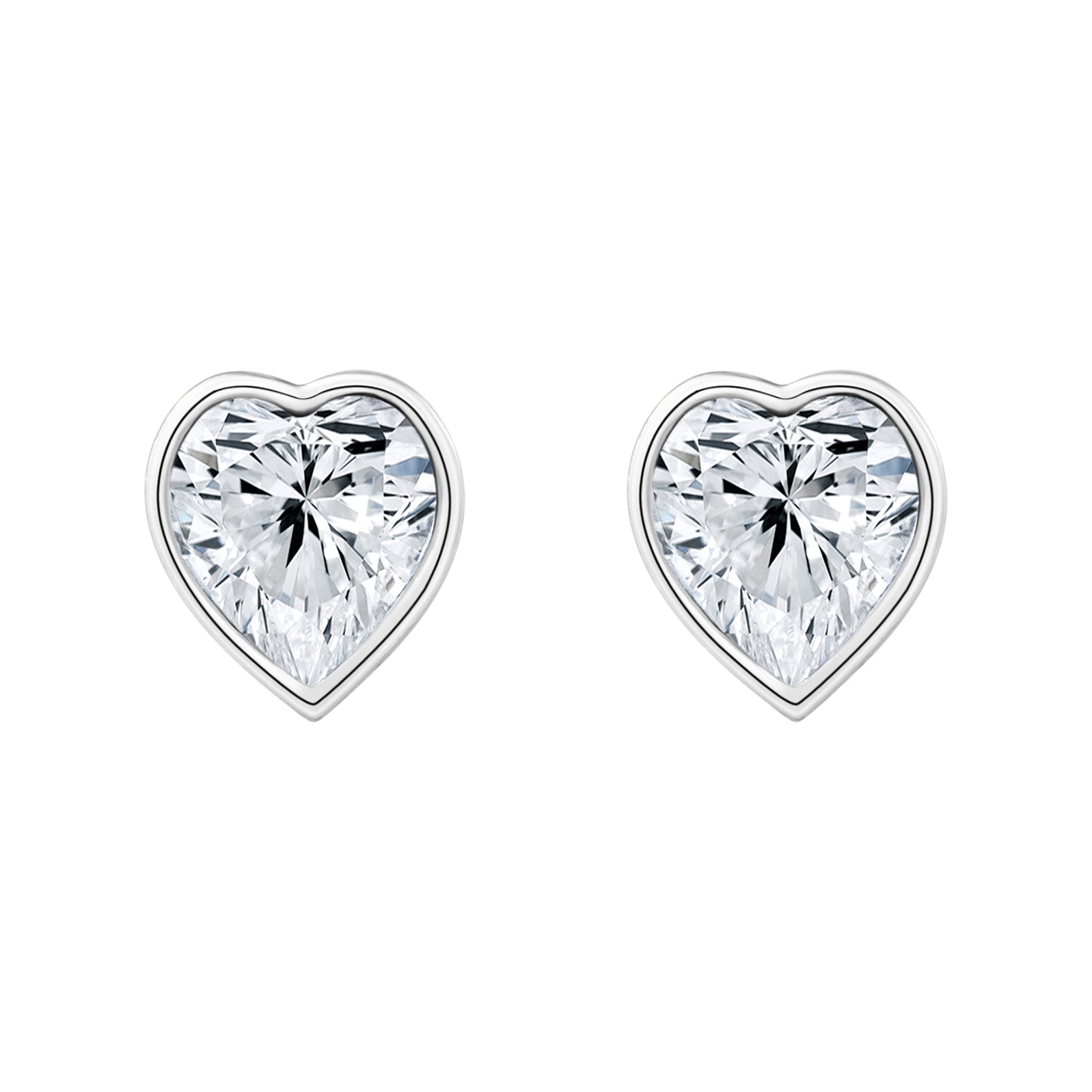 Cercei Diamond Heart din argint 925 sau argint placat cu aur, cu zirconiu alb in forma de inima – Maison La Stephanie