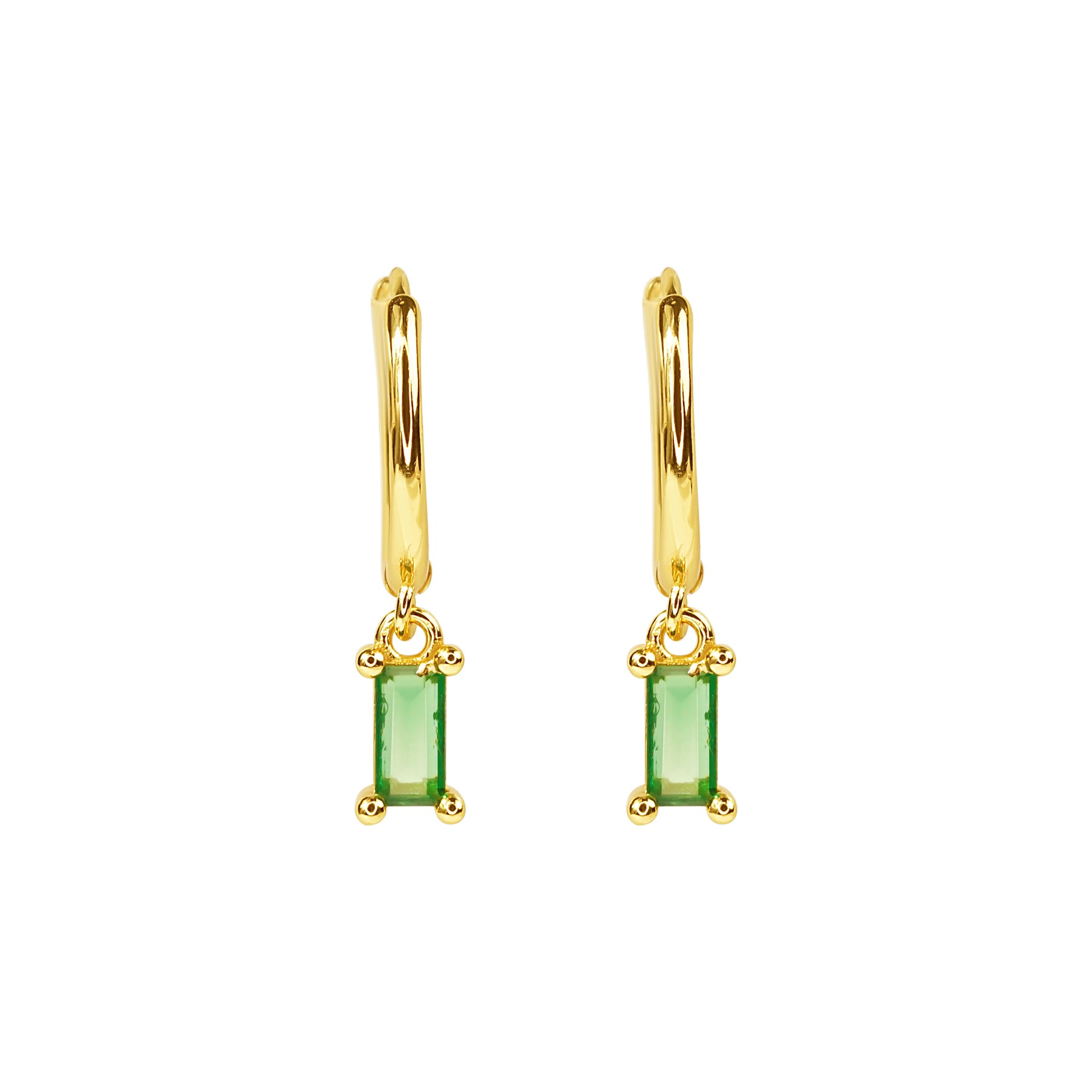 Cercei eleganți din argint placat cu aur 18K, cu zirconiu verde — un accesoriu fresh și un cadou feminin pentru iubitoarele de bijuterii fine Maison La Stéphanie.