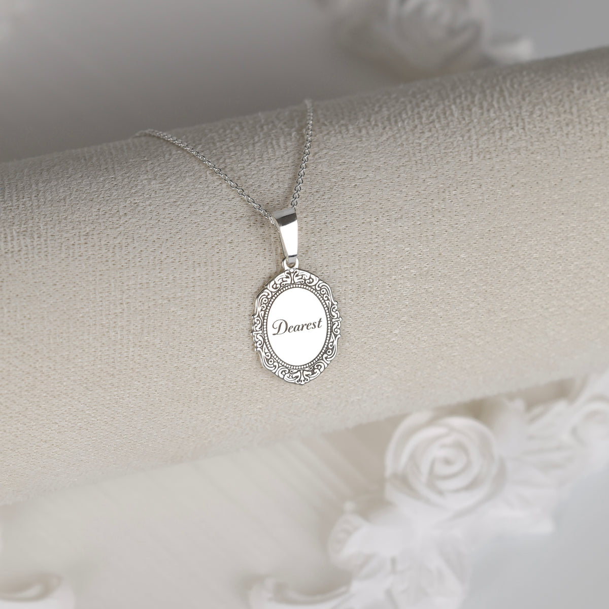 colier argint dearest pandantiv oval gravat regency love letters collection maison stephanie