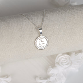 colier argint i burn for you pandantiv oval gravat regency love letters collection maison stephanie