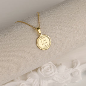 colier argint placat cu aur i burn for you pandantiv oval gravat regency love letters collection maison stephanie