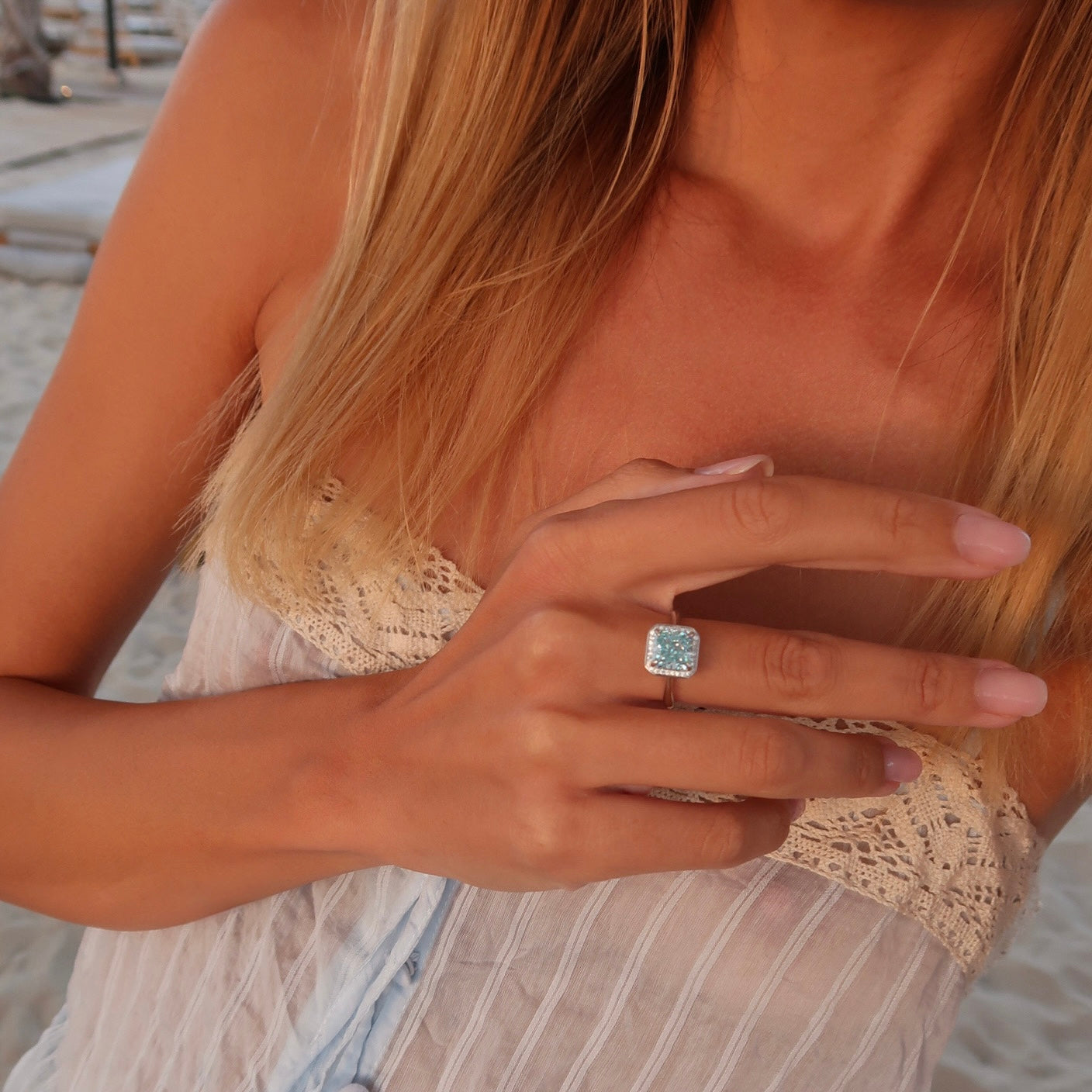 Inel Bleu Eclat din argint 925 placat cu rodiu, cu moissanit albastru stralucitor – Maison La Stephanie