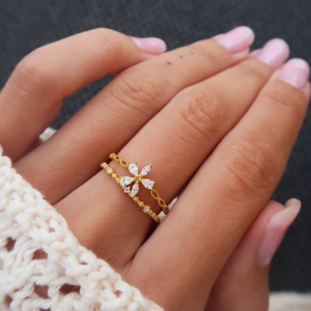 Inel Jardin Secret din argint 925 placat cu aur, design floral delicat cu zirconii – Maison La Stephanie