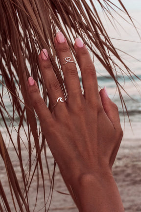 INEL SUMMER WAVE ARGINT 925 rings > silver ring > wave ring > summer ring > sea ring > gifts for her > gifts for girls > gifts for moms > gifts for best friend > birthday gift Maison la Stephanie   