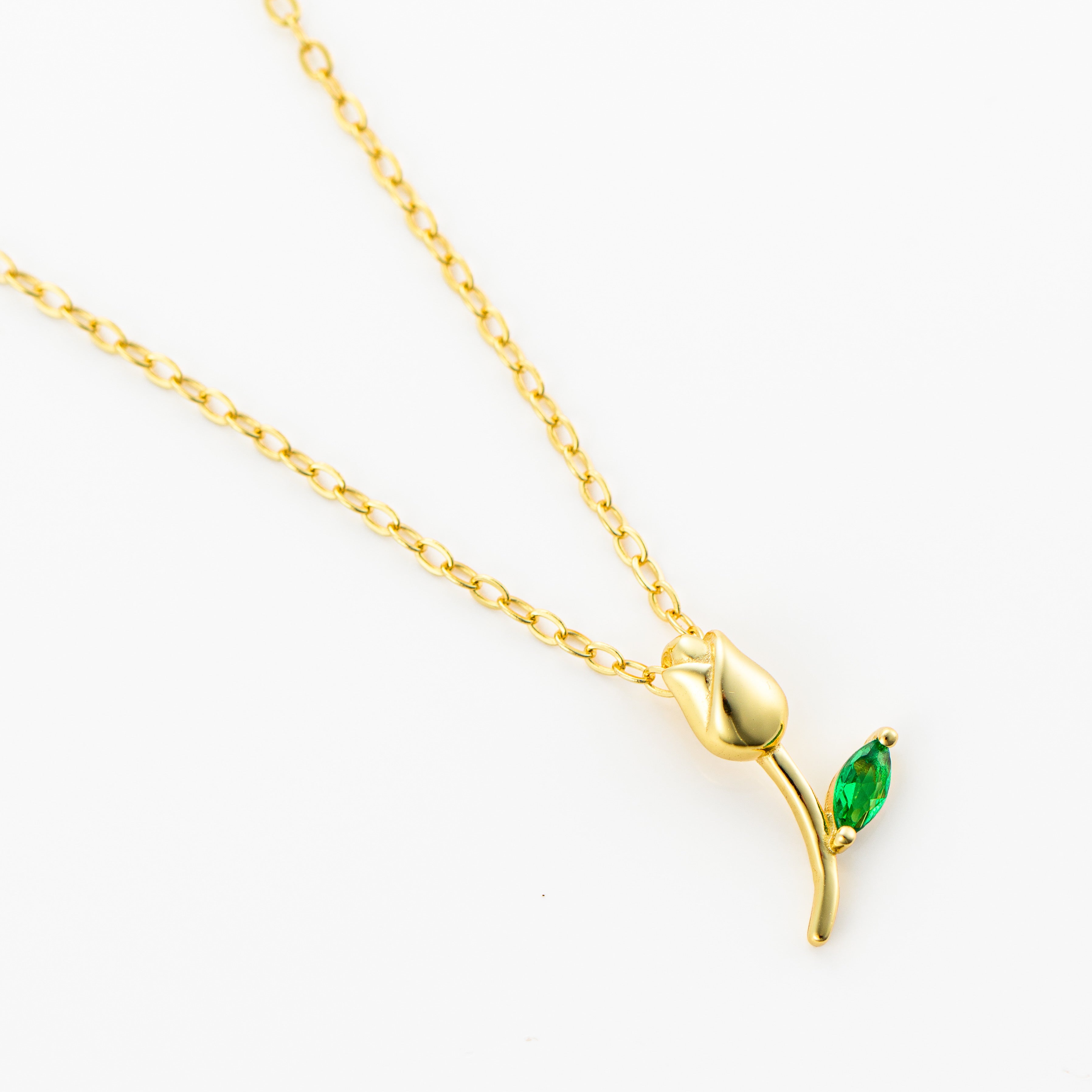 Lanț Petite Tulipe din argint 925 placat cu aur 18K, lalea cu piatră zirconia – bijuterie elegantă Maison La Stéphanie, perfectă pentru cadouri de sărbători, 8 Martie, aniversări sau pentru iubita ta.