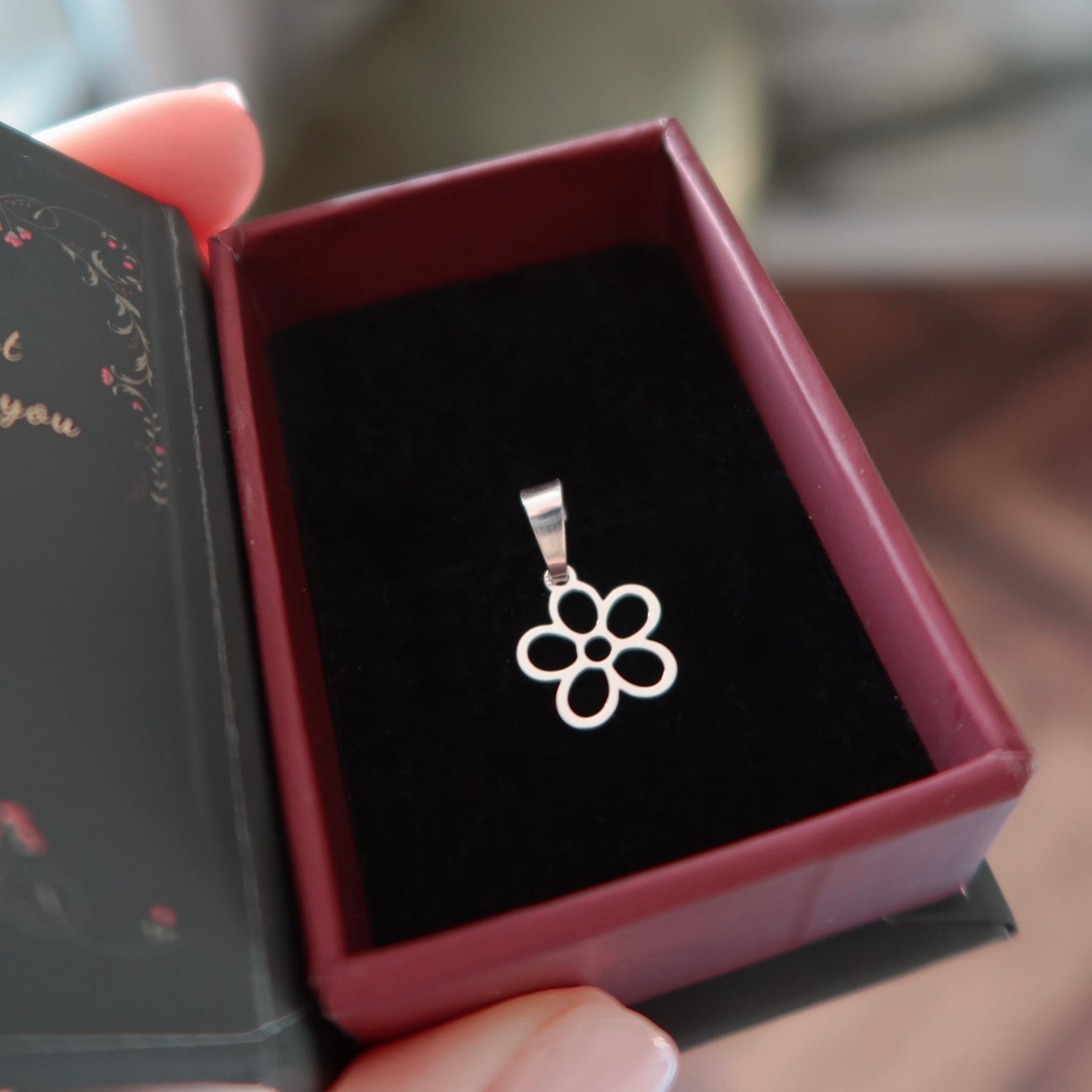 Martisor din argint 925 cu pandantiv floricică