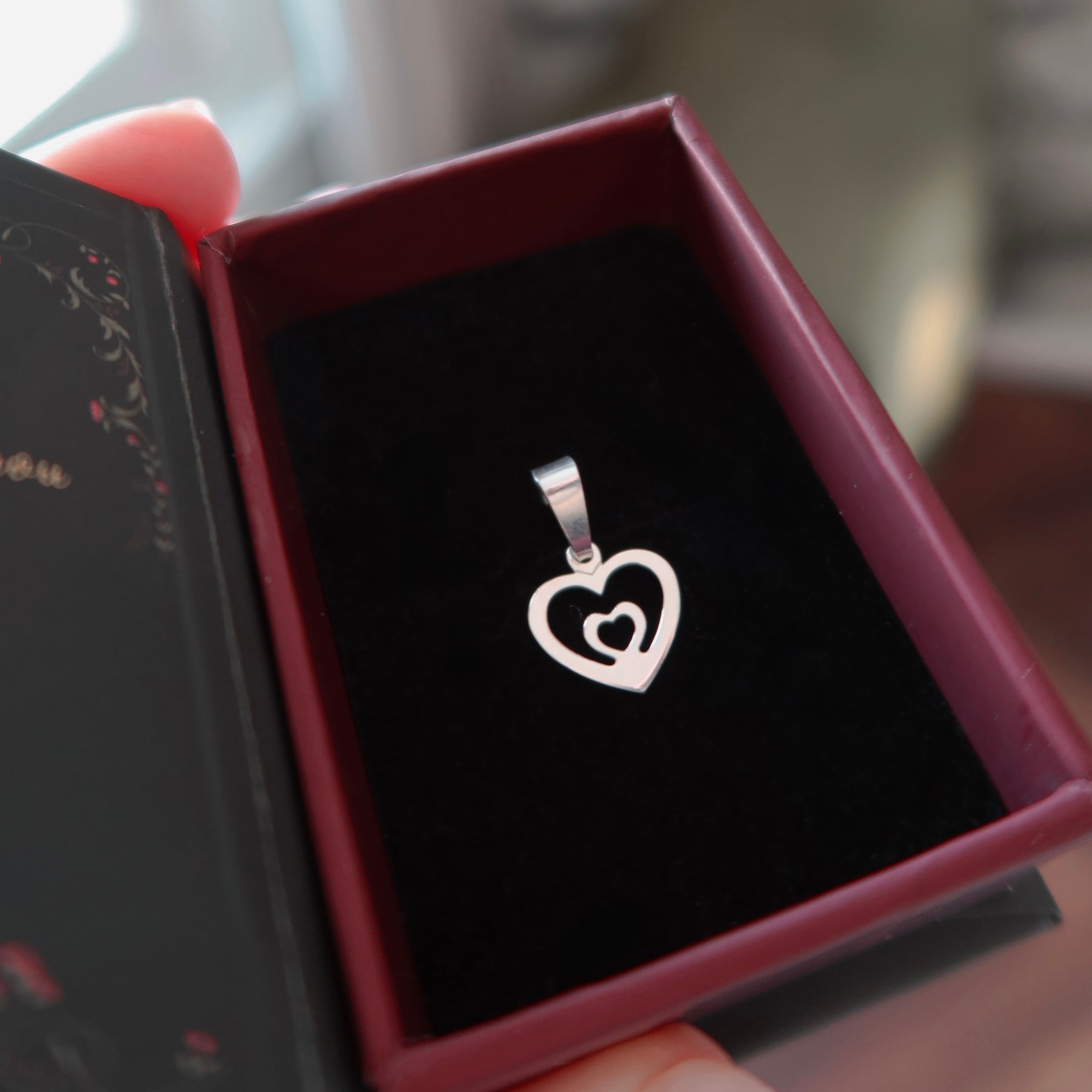 Martisor din argint 925 cu pandantiv inima dubla