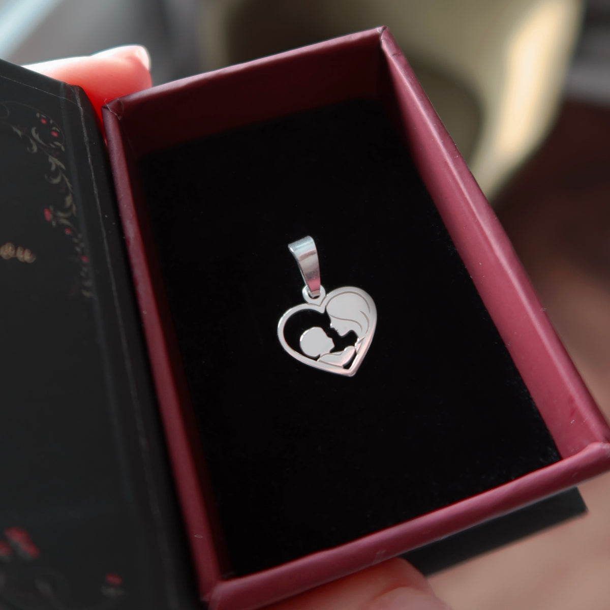 Martisor din argint 925 cu pandantiv mama cu copil