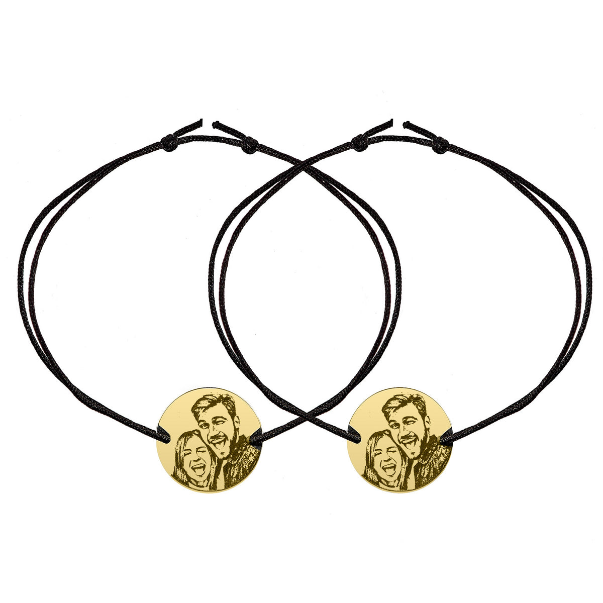 Set 2 brățări personalizate cu fotogravură pe bănuț din argint 925 placat cu aur 18K – bestseller Maison La Stéphanie, cadoul ideal pentru familie, iubit sau iubită, perfect de oferit de Crăciun, Valentine’s Day sau 8 Martie.