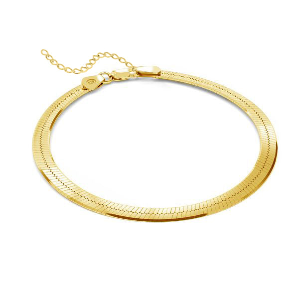 Brățară Herringbone din argint 925 placată cu aur de 18K – bijuterie elegantă Maison La Stéphanie, cu finisaj neted și strălucire caldă, ideală pentru layering sau purtare solo.