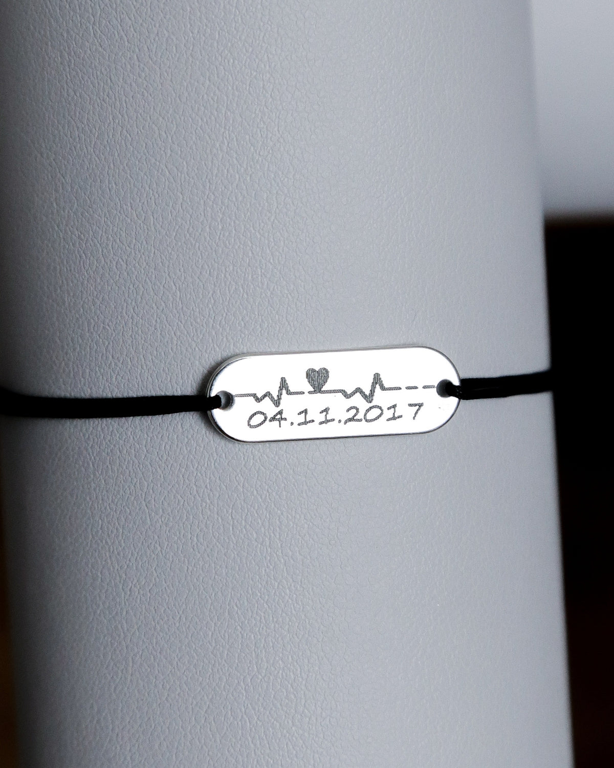 bratara personalizata argint 925 pe snur placuta ovala Maison La Stephanie