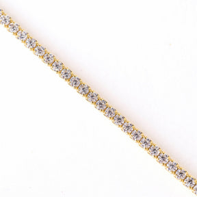 Brățară tennis din argint 925 placat cu aur 18K, cu zirconii albe Pure White – o bijuterie elegantă, ideală ca și cadou pentru femei. Accesoriu rafinat Maison La Stéphanie, perfect pentru ocazii speciale sau purtare zilnică.