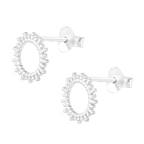 Cercei Soare din argint 925 – bijuterii elegante și luminoase, simbol al energiei și feminității, perfecte pentru purtare zilnică.