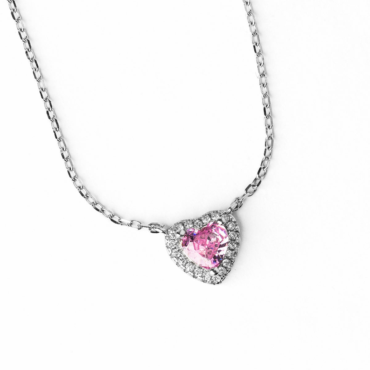Colier Inimă Roze din argint 925 – bijuterie elegantă Maison La Stéphanie, placată cu rodiu, cu zirconiu roz strălucitor. Cadoul perfect pentru Valentine’s Day, aniversare sau orice ocazie specială.