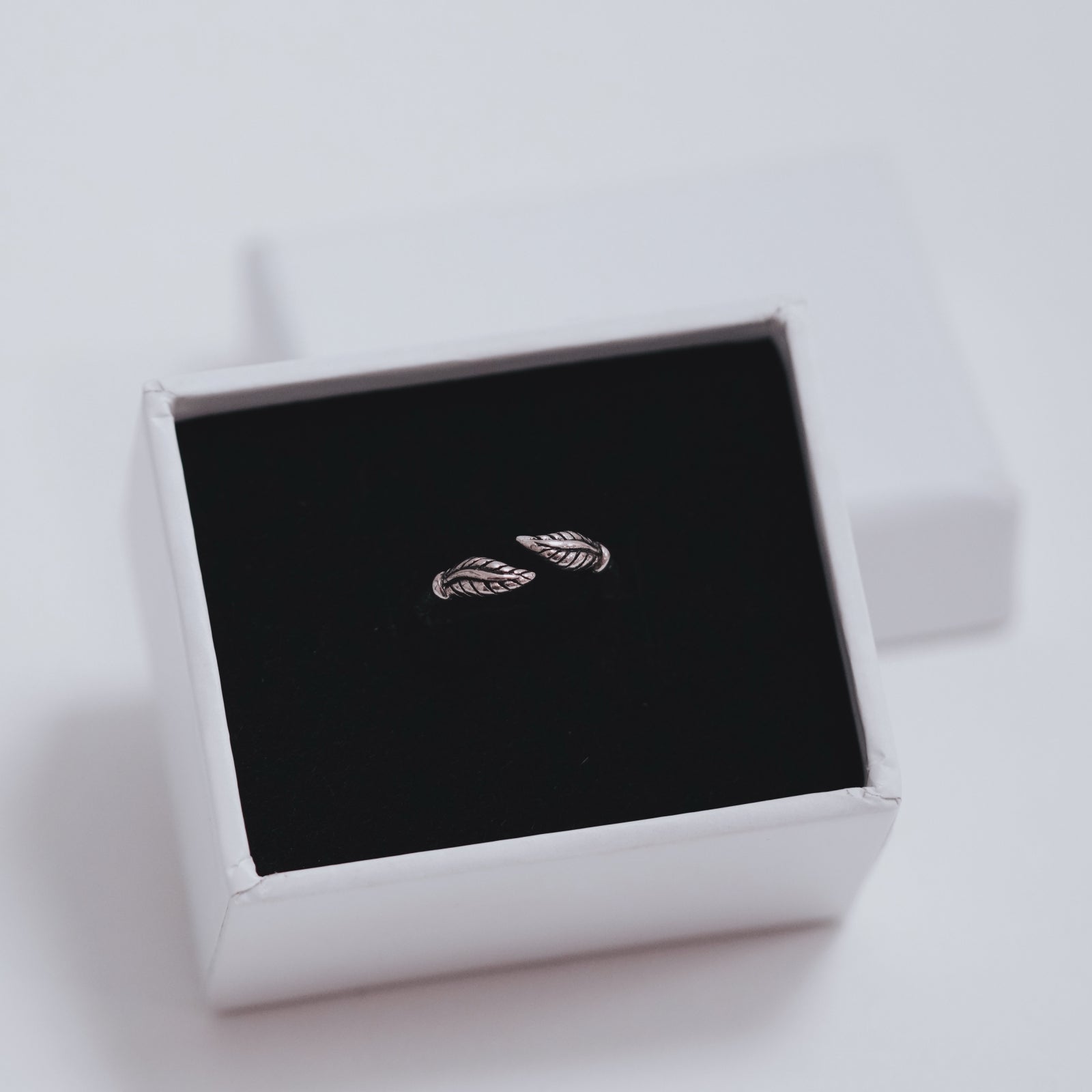 INEL MIDI VINTAGE NATURE ARGINT 925 rings > silver ring > minimalist ring > leave ring > nature ring > gifts for her > gifts for girls > gifts for moms > gifts for best friend > birthday gift Maison la Stephanie   