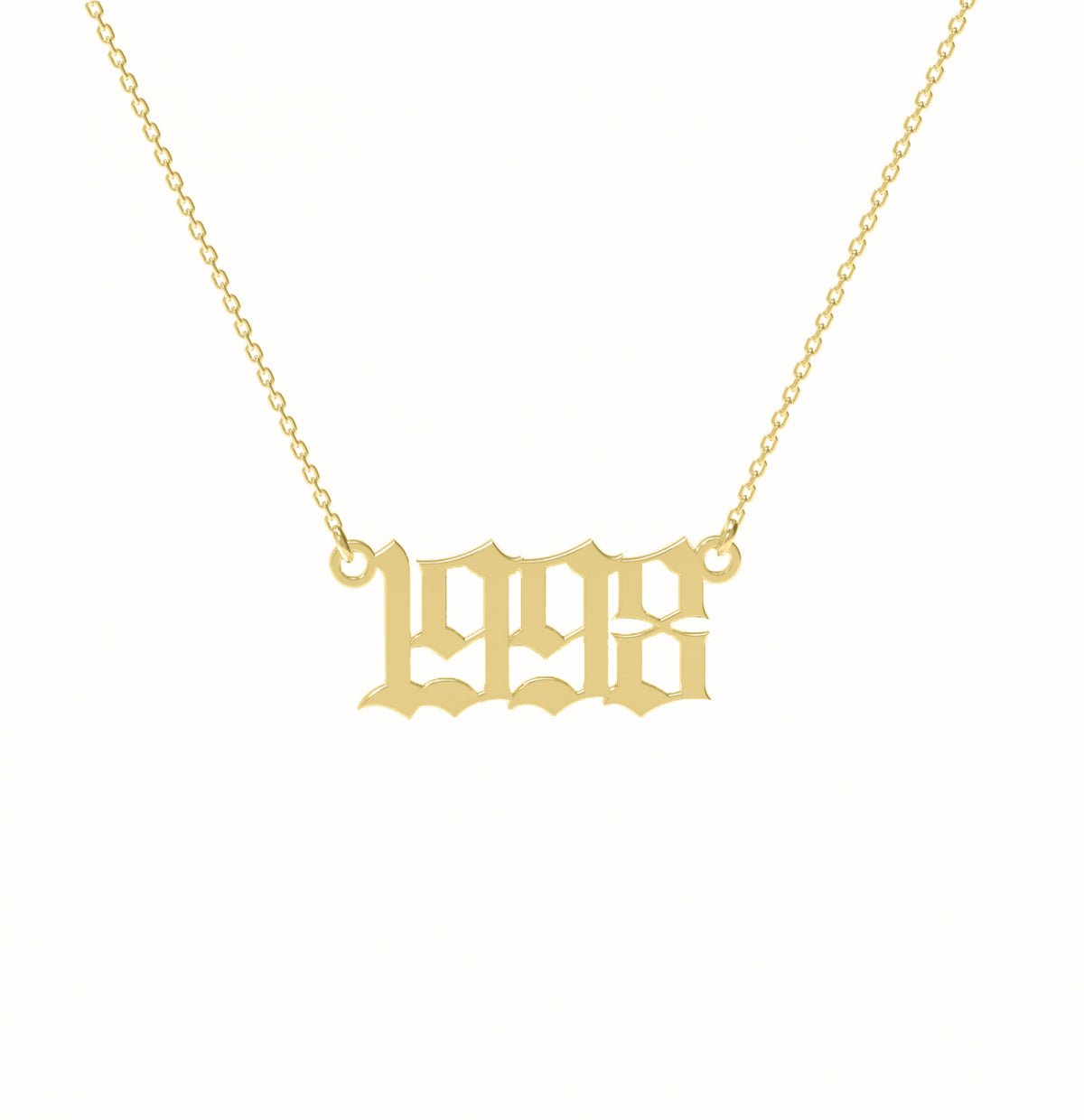 Lănțișor personalizat cu an de naștere din argint 925 placat cu aur 18K, cu design modern în stil Ghetto. Cadoul ideal pentru iubită, iubit sau prieteni – o bijuterie statement Maison La Stéphanie, cu vibe urban-luxury.