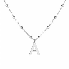 Lantisor cu bilute din argint 925 cu literă personalizată, ideal pentru cadou. Bijuterie rafinată Maison La Stéphanie – simbol al iubirii, eleganței și individualității.