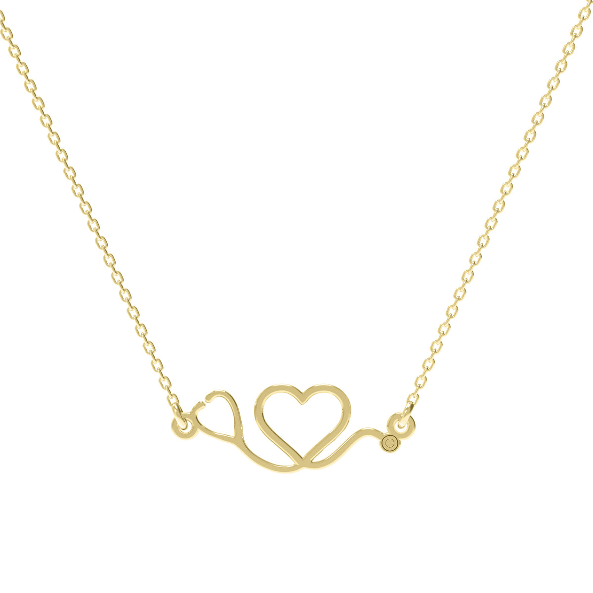 Lănțișor elegant din argint 925 placat cu aur 18K, cu pandantiv în formă de stetoscop și inimă. Bijuterie simbolică Maison La Stéphanie — cadoul ideal pentru medic, asistentă sau studentă la medicină, plină de emoție și rafinament.