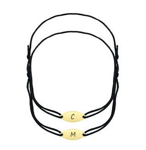 Set 2 brățări personalizate cu plăcuță ovală din argint 925 placat cu aur 18K – gravură elegantă pentru cupluri, prieteni sau familie. Cadou simbolic Maison La Stéphanie.